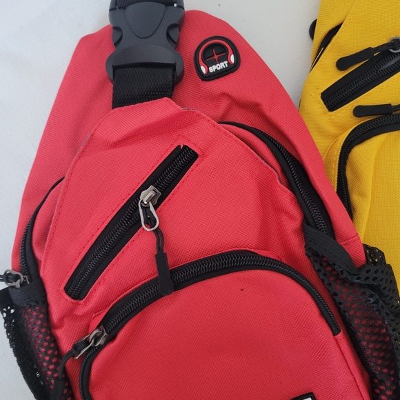 NEW Convertible Small Crossbody or Backpack Bag (AF) - Picture 2 of 4